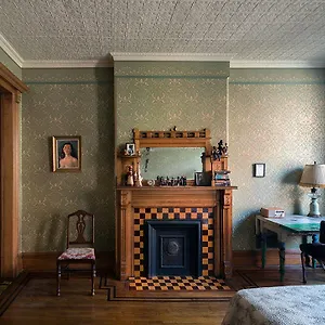 2* Hotel The Harlem Flophouse